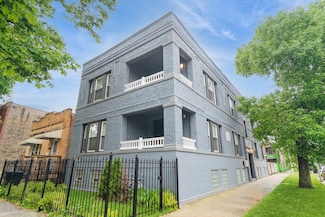 3637 W Iowa St Unit 2, Chicago, IL 60651
