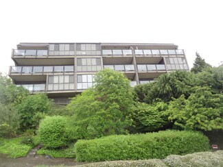 115 5th Ave S Unit 4, Kirkland, WA 98033