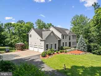 34905 Gidney Ct, Round Hill, VA 20141