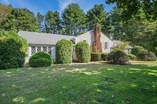 12 Colonel Mansfield Dr, Scituate, MA 02066