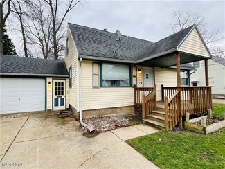 1406 Myrtle Ave, Ashtabula, OH 44004