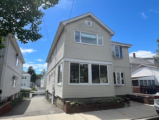 128 Clarence St, Everett, MA 02149