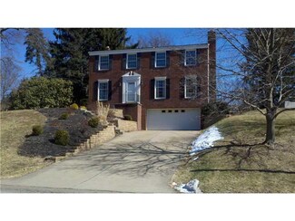200 Friar Ln, Canonsburg, PA 15317