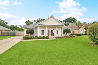 140 E Lakeview Dr, La Place, LA 70068
