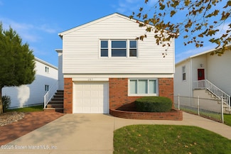 281 Arlene St, Staten Island, NY 10314