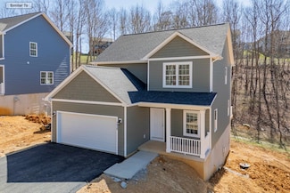 227 Green Tree Rd, Pembroke, VA 24136