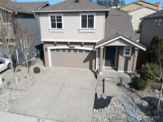 2412 Fiddleback St NE, Lacey, WA 98516