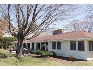 87 Wildwood Beach Rd, Mahtomedi, MN 55115