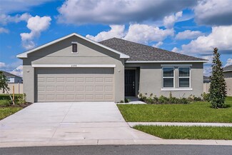 2292 Cypress Creek St, Auburndale, FL 33823