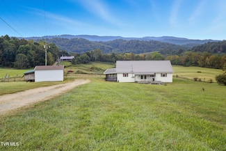 1331 Pine Orchard Rd, Butler, TN 37640