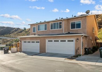 26107 Gravett Place, Santa Clarita, CA 91350