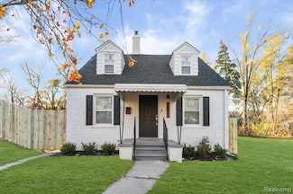 16221 Santa Rosa Dr, Detroit, MI 48221