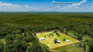 11416 U S Highway 96 N, Browndell, TX 75931