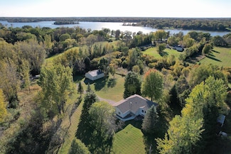 13860 325th St, Center City, MN 55012