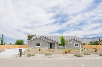 1052 Commonwealth Ave, Hemet, CA 92543