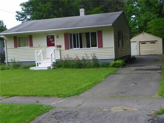 317 E William St, Bath, NY 14810