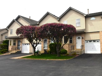 8660 Thomas Charles Ln, Hickory Hills, IL 60457