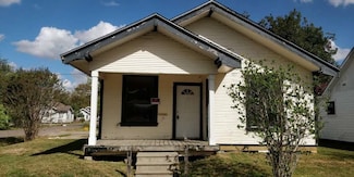 2694 Cable Ave, Beaumont, TX 77703