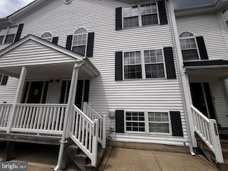3607 Harbor Rd, Chesapeake Beach, MD 20732