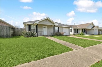 4736 Crowder Blvd, New Orleans, LA 70127
