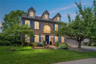 1280 Fritch Dr, Macungie, PA 18062