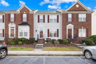 10842 Garden Oaks Ln, Charlotte, NC 28273