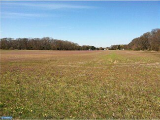 790 Centerton Rd, Elmer, NJ 08318