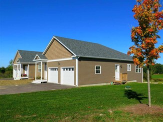 15 Paige Rd, Fairfax, VT 05454