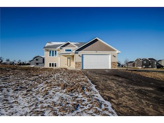 198 Pintail St, Baldwin, WI 54002