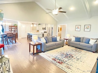 116 Herman Dr, Prattville, AL 36066