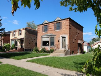 9153 S Albany Ave, Evergreen Park, IL 60805