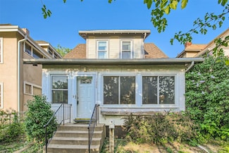 1026 Irving Ave N, Minneapolis, MN 55411