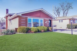 7944 Mcvicker Ave, Burbank, IL 60459
