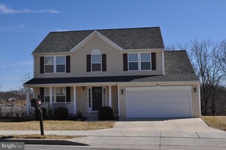 404 Brandenburg Dr, Falling Waters, WV 25419