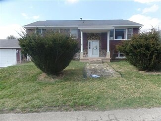 805 4th St, Cardale, PA 15420