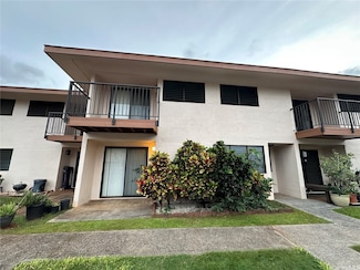 98-330 Kaonohi St Unit 3, Aiea, HI 96701