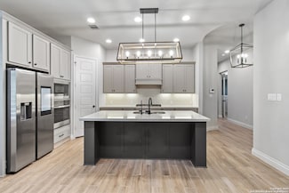 2613 Moonlight Run, San Antonio, TX 78245