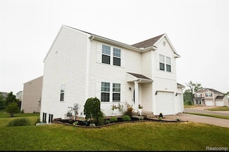 6495 Avalon Dr SE, Caledonia, MI 49316