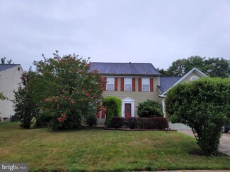 10601 Cedarwood Ln, Fort Washington, MD 20744