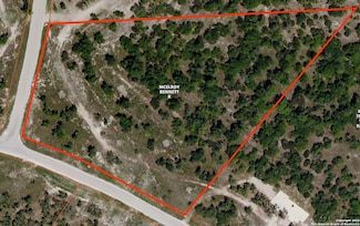 130 Falling Leaves Ct, Blanco, TX 78606