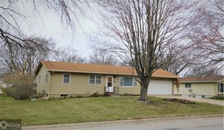 614 N Chestnut St, Creston, IA 50801