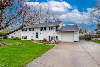 3889 Neville Dr, Kent, OH 44240
