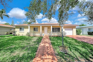 2032 SW 97th Ct, Miami, FL 33165