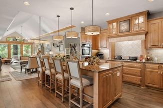 6480 Yosemite, Excelsior, MN 55331