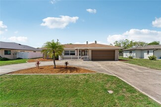 1312 SE 25th Ln, Cape Coral, FL 33904