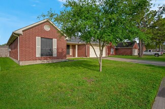 1105 Glenbay Ct, La Porte, TX 77571