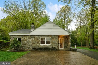 43 Blackwood Clementon Rd, Clementon, NJ 08021