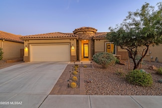 6827 W Cliff Spring Trail, Marana, AZ 85658