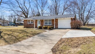 4605 Beechcrest Dr, Fort Wayne, IN 46835