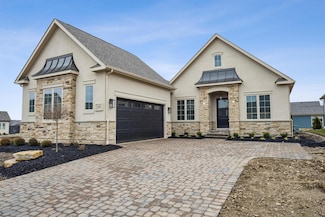 3248 Wolf Ridge Dr, Dublin, OH 43017